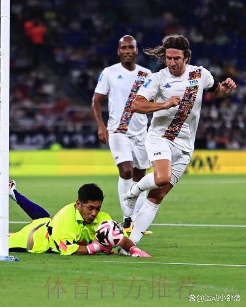 普约尔疯狂刷屏讽皇马:巴萨想夺冠 得做得非常好